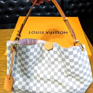 Louis Vuitton shoulder bag